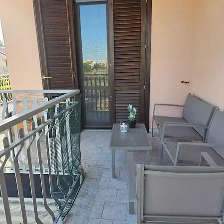 Oritan House Apartment